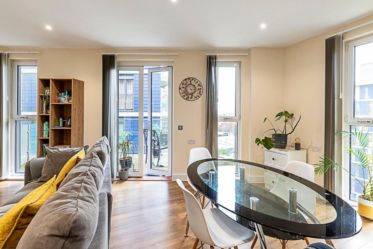 Vibrant London Canal Apartment Buitenkant foto